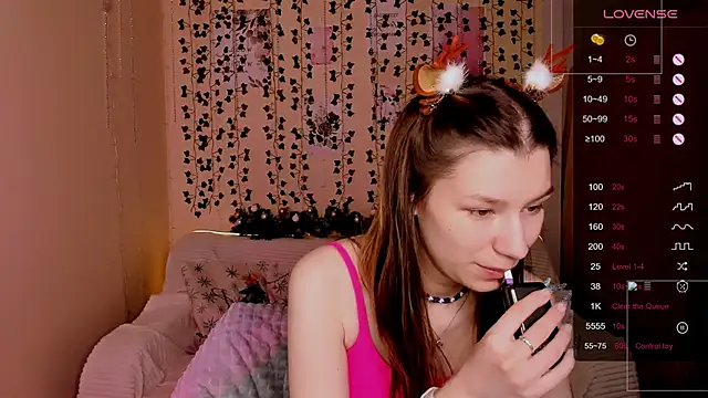 LinaBlossom  online show from December 21, 6:09 am