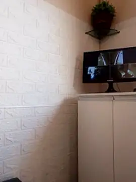 Snapshot of Crislove22 chatting on October 27, 4:55 pm Crislove22 online show from October 27, 4:55 pm