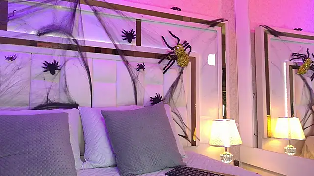 samanthaa sm online show from October 30, 12:06 pm