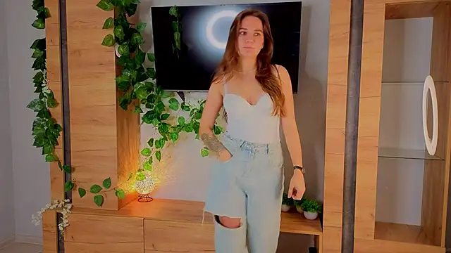 Snapshot of TiffanyBrooklin chatting on September 23, 4:43 pm TiffanyBrooklin online show from September 23, 4:43 pm