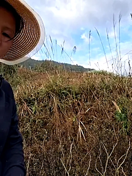 diamond-- online show from February 26, 12:31 am