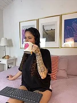 Camila Nyx online show from January 17, 10:09 am