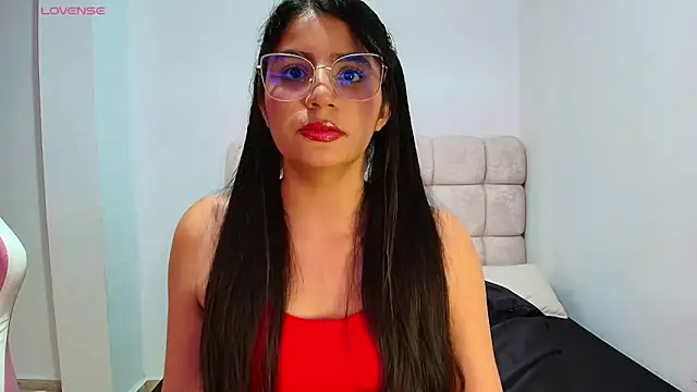 Julieta Rose19 online show from February 16, 11:45 pm