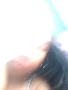 PrettahSantos online show from March 30, 11:11 am