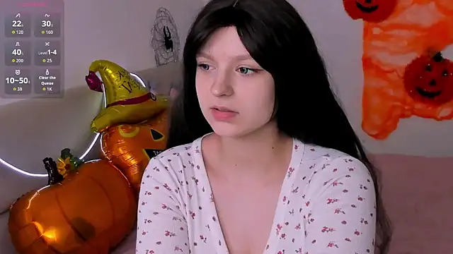 AishaAysitt online show from October 21, 9:10 am