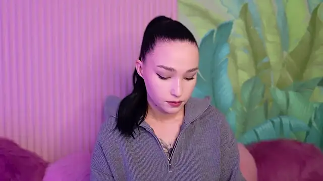 Snapshot of Amanda_Choi chatting on October 11, 5:28 am Amanda Choi online show from October 11, 5:28 am