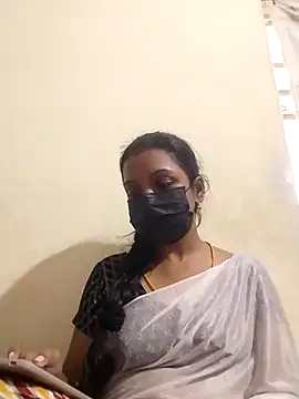 Snapshot of Tamil_Swathi chatting on January 12, 12:32 pm Tamil Swathi online show from January 12, 12:32 pm