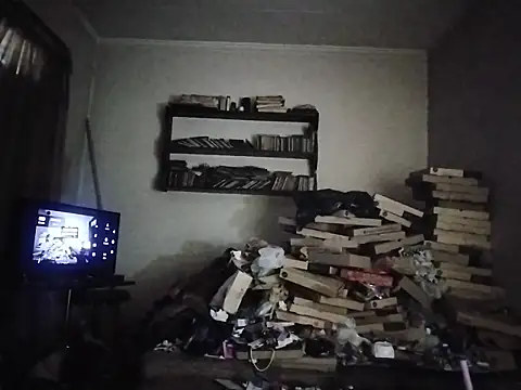 Danielle57  online show from December 21, 1:40 pm