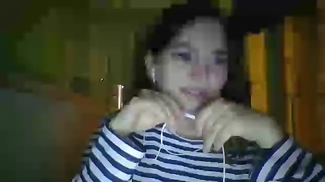 Snapshot of TeannaElle chatting on September 21, 5:36 pm TeannaElle online show from September 21, 5:36 pm