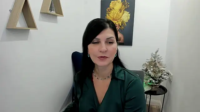 Moon Veloure1 online show from December 4, 3:05 am