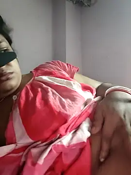 Deborbhavi222 online show from February 24, 10:57 am