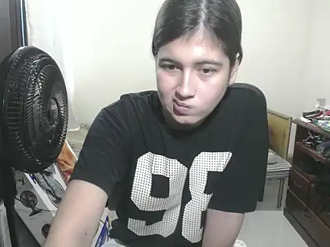 Mirage Sertori online show from December 3, 9:13 pm