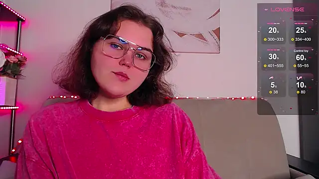 Snapshot of chatting on November 22, 4:11 am online show from November 22, 4:11 am