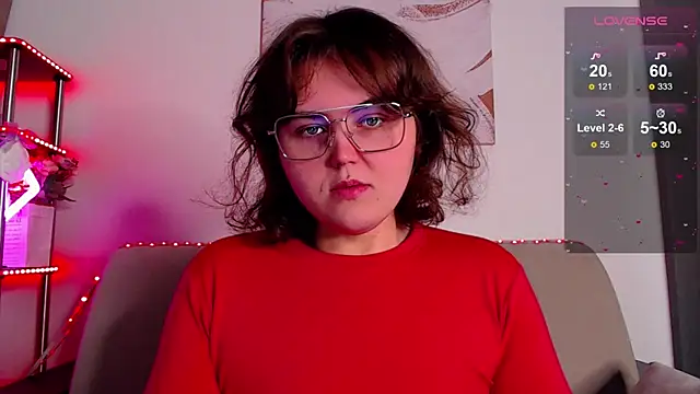 Snapshot of chatting on December 18, 4:40 am online show from December 18, 4:40 am