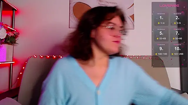 Snapshot of chatting on December 20, 3:24 am online show from December 20, 3:24 am