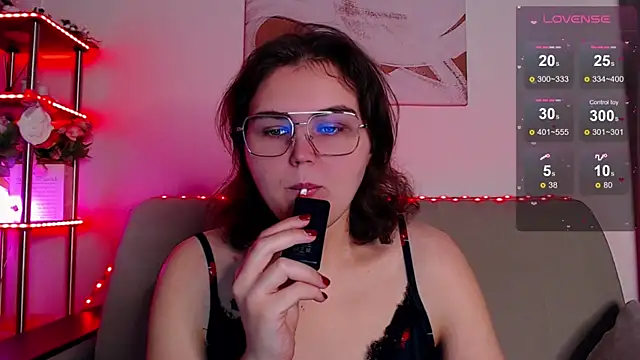 Snapshot of chatting on January 7, 4:15 am online show from January 7, 4:15 am