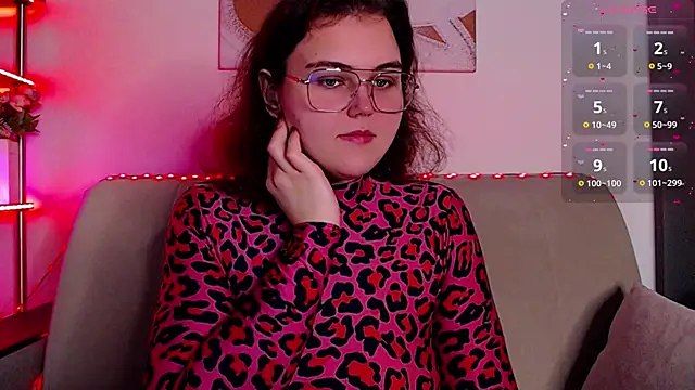 Snapshot of chatting on January 12, 2:17 am online show from January 12, 2:17 am