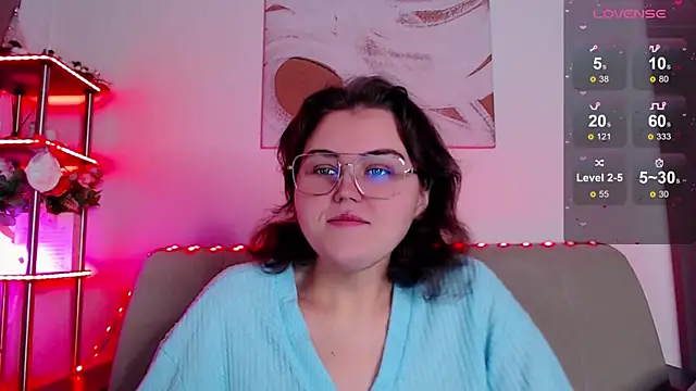 Snapshot of chatting on January 13, 4:18 am online show from January 13, 4:18 am