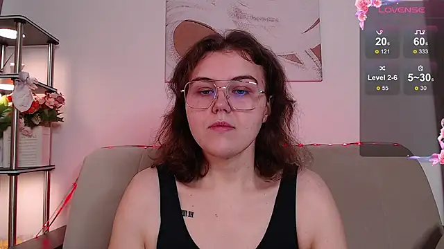 Snapshot of chatting on February 25, 4:00 am online show from February 25, 4:00 am