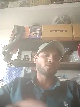 Snapshot of masterillobey97 chatting on October 6, 9:29 am masterillobey97 online show from October 6, 9:29 am