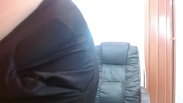 Snapshot of Kathaleyagrayyass chatting on January 9, 12:41 pm Kathaleyagrayyass online show from January 9, 12:41 pm