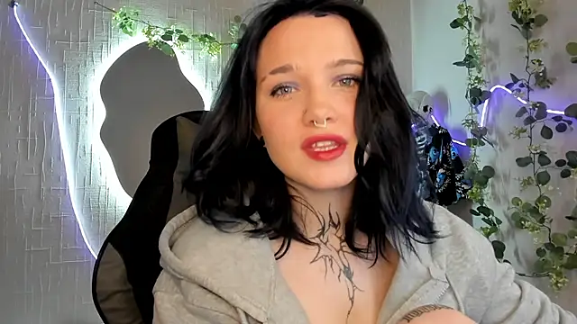 Elastikisss online show from May 18, 11:32 pm