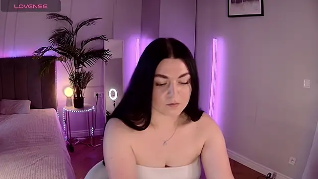 Snapshot of Alica_Wood chatting on September 21, 3:35 pm Alica Wood online show from September 21, 3:35 pm