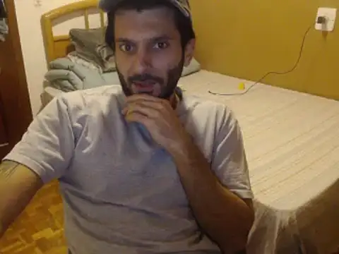 Snapshot of abrahamdarlyn6 chatting on February 8, 5:38 pm abrahamdarlyn6 online show from February 8, 5:38 pm