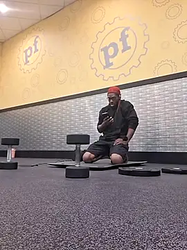 Snapshot of 214KingLonggg chatting on February 10, 3:10 am 214KingLonggg online show from February 10, 3:10 am