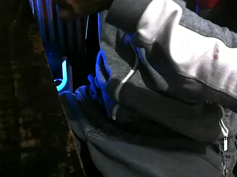 VikernesCam online show from February 6, 12:15 am