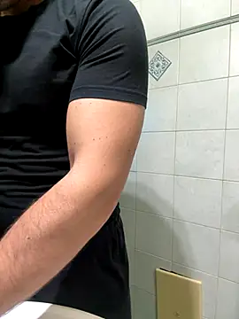 giovan2020 online show from November 17, 10:48 pm