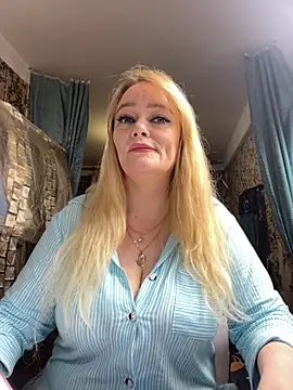 Sweet-blonde online show from November 8, 8:51 pm