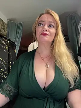 Sweet-blonde online show from May 13, 9:22 pm