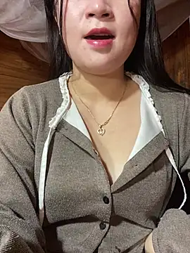 Snapshot of violet-00 chatting on January 19, 1:20 am violet-00 online show from January 19, 1:20 am