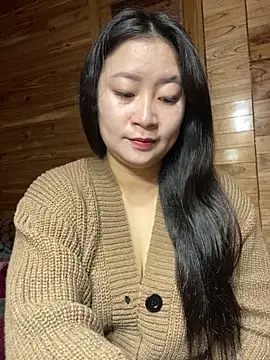 Snapshot of violet-00 chatting on February 1, 1:37 am violet-00 online show from February 1, 1:37 am