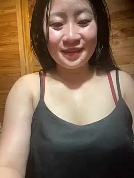 Snapshot of violet-00 chatting on March 3, 9:48 am violet-00 online show from March 3, 9:48 am