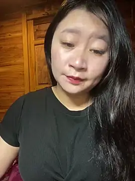 Snapshot of violet-00 chatting on March 18, 1:53 am violet-00 online show from March 18, 1:53 am