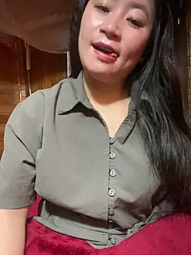 Snapshot of violet-00 chatting on March 21, 8:19 am violet-00 online show from March 21, 8:19 am