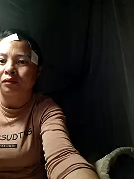 xuxulovezz online show from September 23, 11:57 am