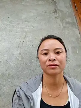 xuxulovezz online show from October 6, 1:47 am