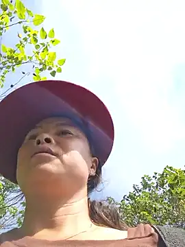 xuxulovezz online show from November 15, 3:04 am