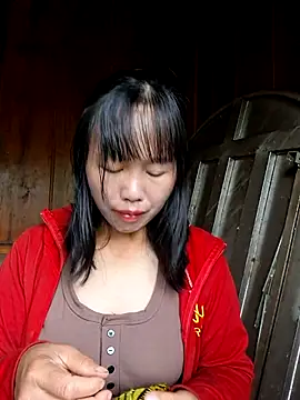 helenzz online show from September 23, 12:46 am