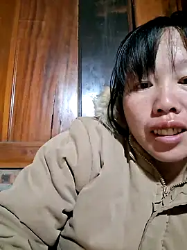 helenzz online show from November 25, 10:21 pm