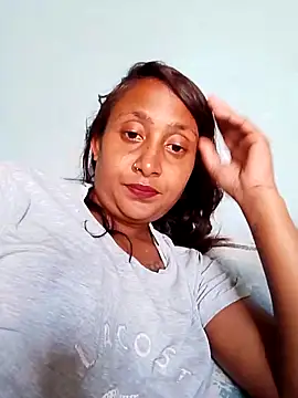 Snapshot of Indianhottie786 chatting on September 22, 7:43 am Indianhottie786 online show from September 22, 7:43 am