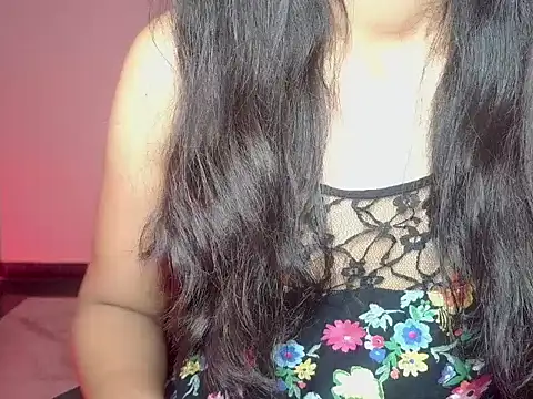 Avantika  online show from September 30, 1:05 pm