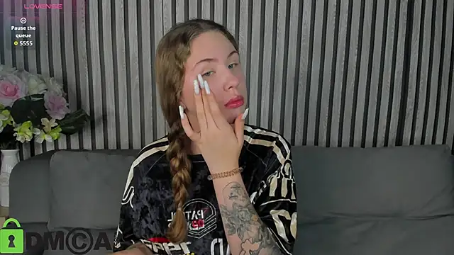 Elsie Cutties online show from October 8, 1:03 am