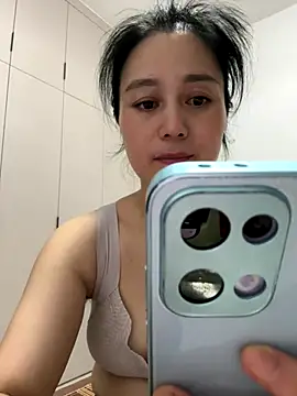 Snapshot of aoyo66 chatting on October 11, 11:42 am aoyo66 online show from October 11, 11:42 am