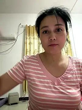 Snapshot of aoyo66 chatting on October 14, 1:01 pm aoyo66 online show from October 14, 1:01 pm