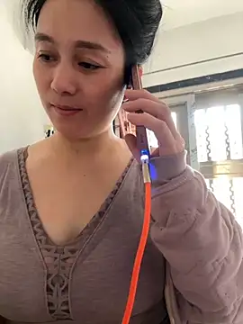 Snapshot of aoyo66 chatting on November 21, 1:37 am aoyo66 online show from November 21, 1:37 am