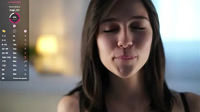 LettySlovacek online show from October 19, 2:12 am